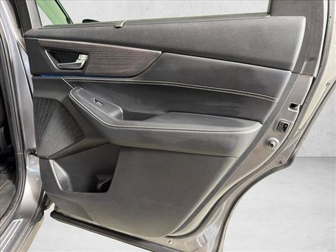 Used 2023 Acura MDX SH-AWD w/ Advance Package image 18