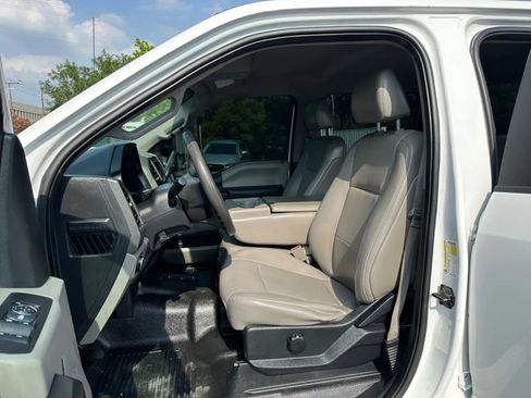 Used 2019 Ford F250 XL w/ Power Equipment Group image 11