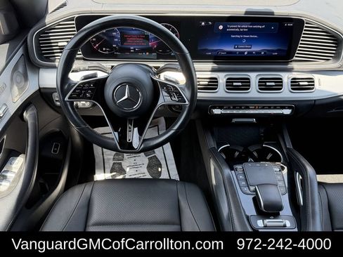 Used 2024 Mercedes-Benz GLS 450 4MATIC image 11
