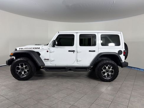 Used 2022 Jeep Wrangler Unlimited Rubicon AWD/4WD image 2