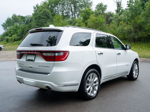 Used 2019 Dodge Durango Citadel w/ Technology Group AWD/4WD image 3