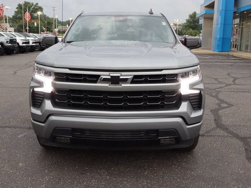 Used 2023 Chevrolet Silverado 1500 RST w/ Z71 Off-Road Package AWD/4WD image 17
