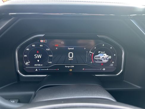 Certified 2024 GMC Sierra 1500 AT4X image 2