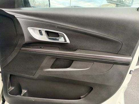 Used 2015 Chevrolet Equinox LT image 21