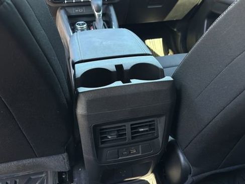 Used 2024 GMC Canyon Elevation w/ Convenience Package image 19