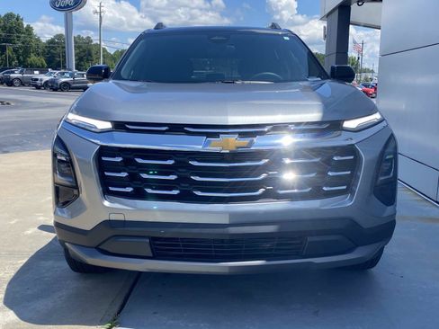 Used 2026 Chevrolet Equinox LT w/ LPO, Floor Liner Package FWD image 10