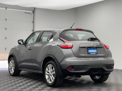 Used 2015 Nissan Juke S FWD image 8