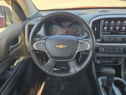 Used 2019 Chevrolet Colorado LT w/ LT Convenience Package RWD image 10