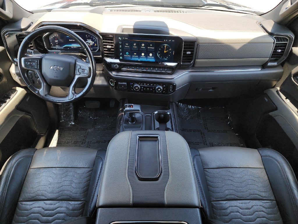 Used 2022 Chevrolet Silverado 1500 ZR2 w/ Technology Package AWD/4WD image 18