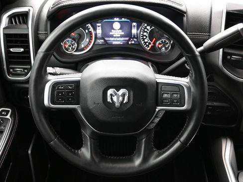 Used 2020 RAM 2500 Laramie AWD/4WD image 15