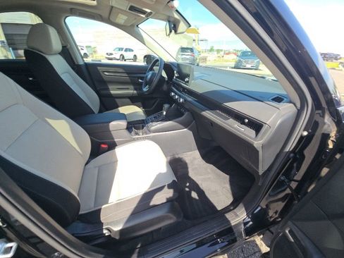 Used 2024 Honda CR-V EX image 33