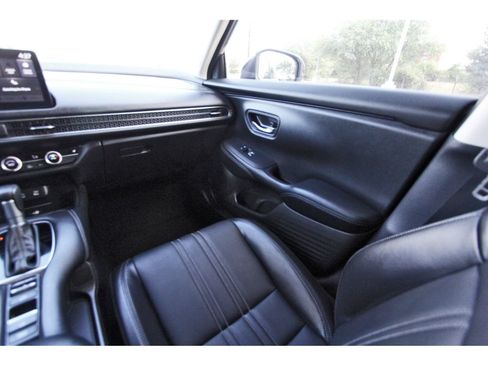 Used 2027 Honda HR-V EX-L image 11