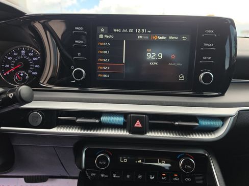 Used 2021 Kia K5 GT-Line w/ GT-Line FWD Premium Package image 18