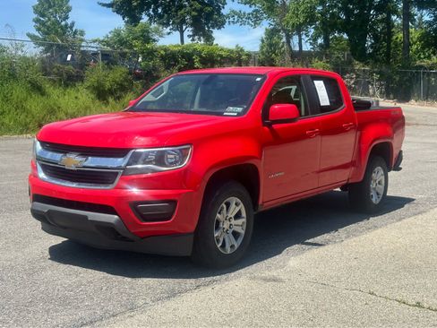 Used 2020 Chevrolet Colorado LT AWD/4WD image 1