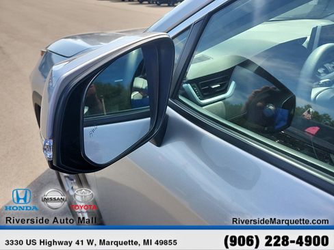 Used 2024 Toyota RAV4 XLE image 4