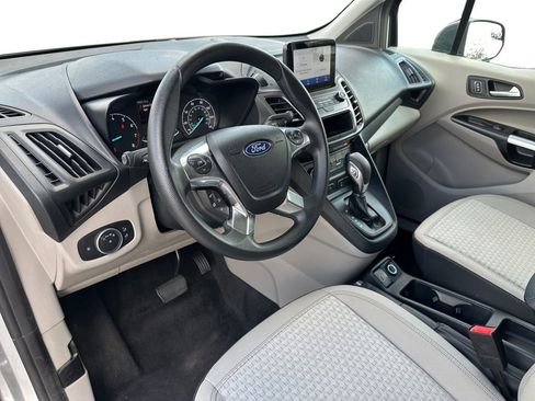 Used 2023 Ford Transit Connect XLT image 11