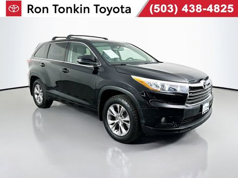 Used 2015 Toyota Highlander Plus image 1