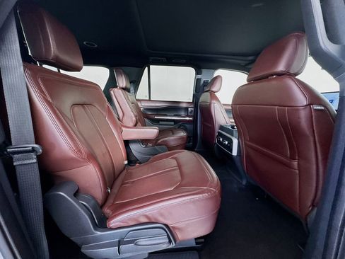 Used 2023 Ford Expedition Max Limited image 31