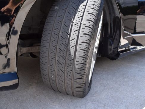 Used 2013 Mercedes-Benz E 350 Sedan image 35