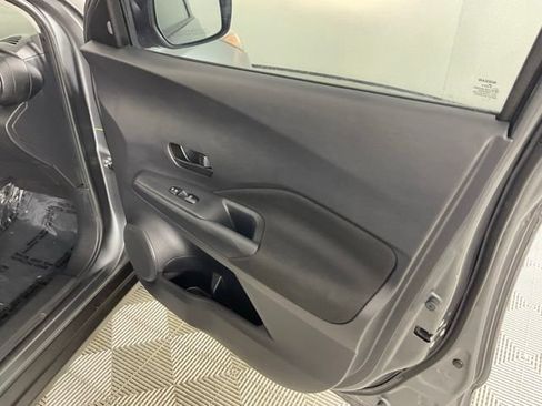Used 2024 Nissan Kicks S FWD image 26