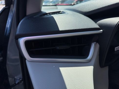 New 2026 Toyota Corolla Cross L AWD/4WD image 31