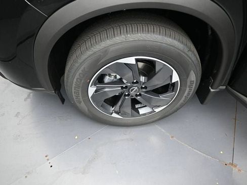 New 2026 Nissan Rogue SV image 38