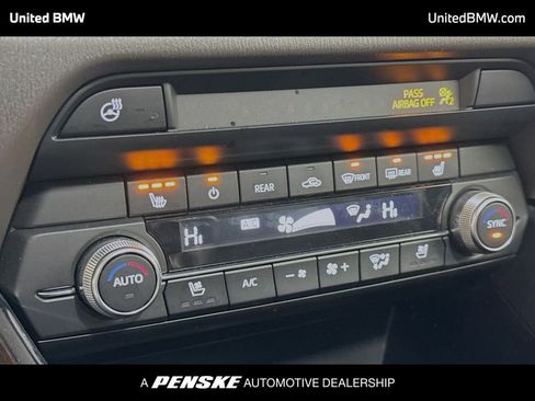 Used 2020 MAZDA CX-9 Signature image 11