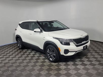 Certified 2023 Kia Seltos LX