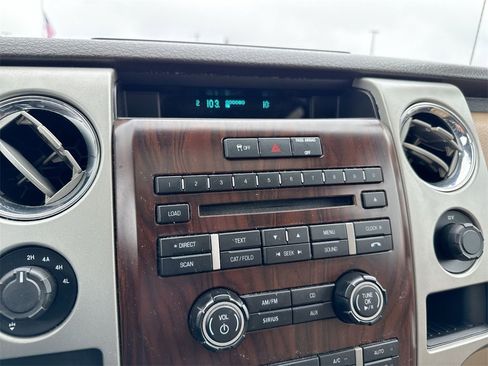 Used 2012 Ford F150 Lariat w/ Lariat Chrome Pkg image 13