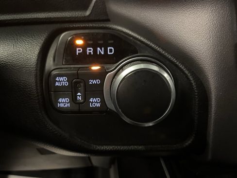 Used 2019 RAM 1500 Big Horn image 30