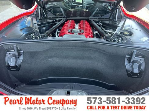 Used 2025 Chevrolet Corvette Z06 RWD image 23