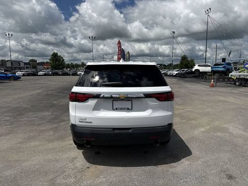 Used 2023 Chevrolet Traverse LS FWD image 18