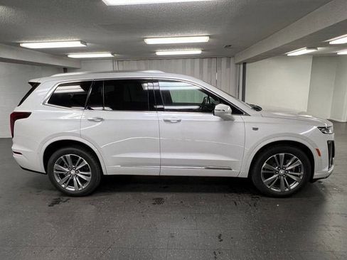 New 2025 Cadillac XT6 Premium Luxury w/ Technology Package image 3