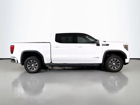 Used 2024 GMC Sierra 1500 AT4 w/ Technology Package image 8