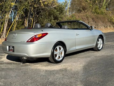 Used 2006 Toyota Solara SLE image 5