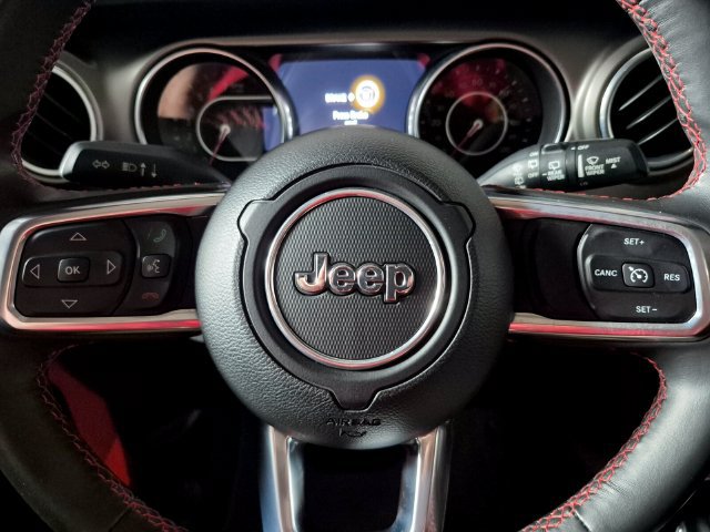 Used 2018 Jeep Wrangler Rubicon AWD/4WD image 17