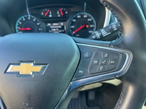 Used 2018 Chevrolet Equinox LT AWD/4WD image 26