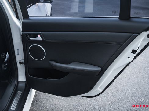 Used 2009 Pontiac G8 GXP image 35