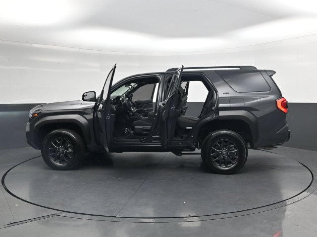 Used 2026 Toyota 4Runner SR5 RWD image 42