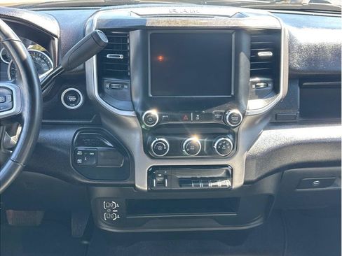 Used 2024 RAM 2500 Big Horn AWD/4WD image 17