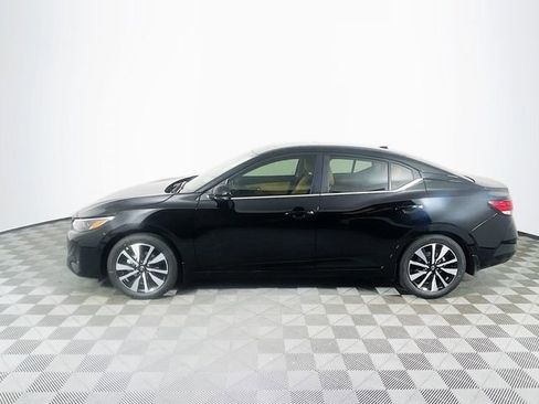 New 2025 Nissan Sentra SV w/ SV Premium Package image 4