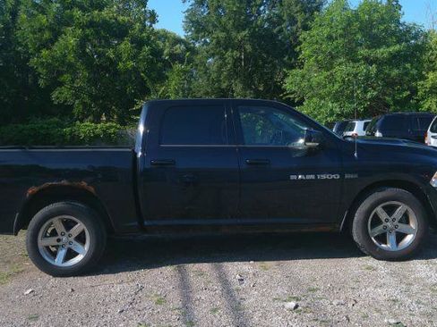 Used 2012 RAM 1500 Sport w/ Sport Premium Group AWD/4WD image 3