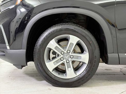 Used 2024 Honda Pilot EX-L image 18