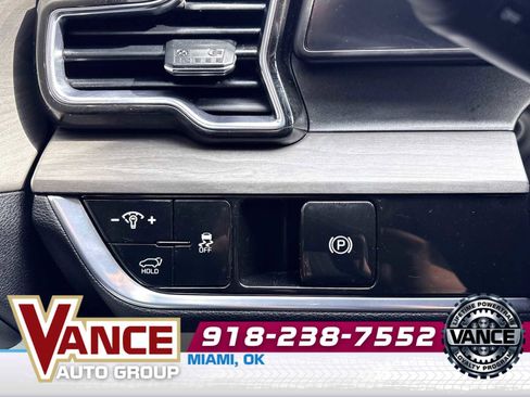 Used 2023 Kia Sportage X-Line w/ X-Line Premium Package AWD/4WD image 30