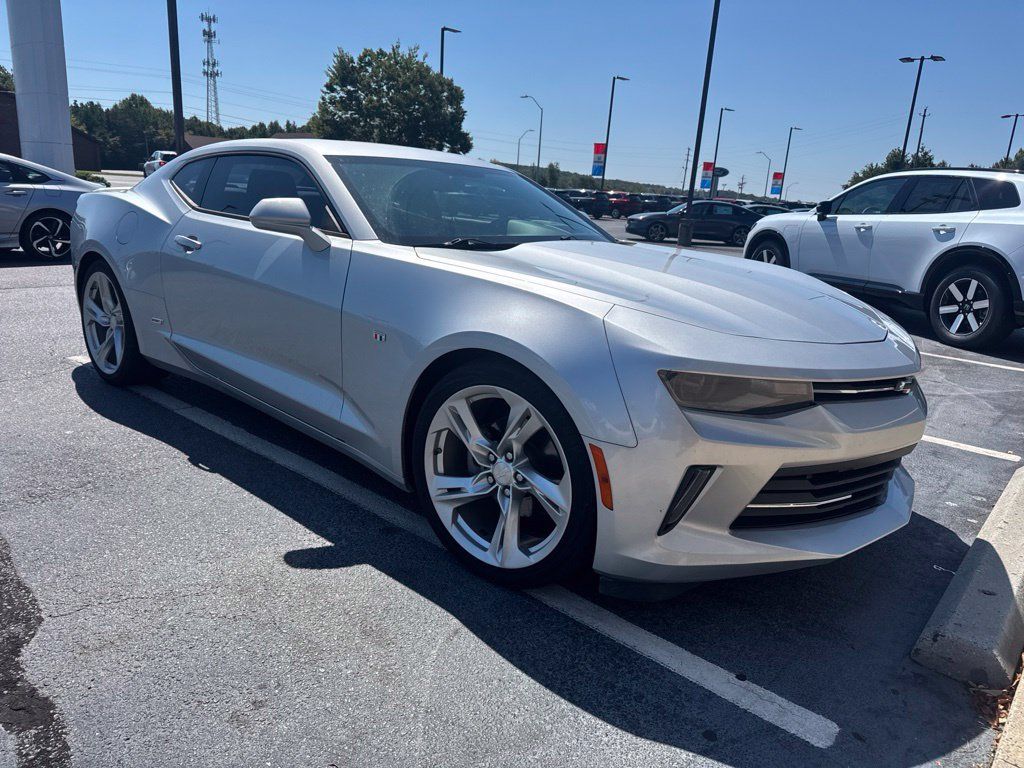 Used 2018 Chevrolet Camaro LT RWD image 2