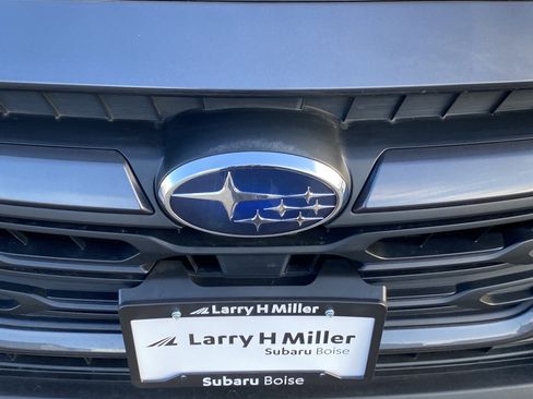 Used 2023 Subaru Outback Premium image 21