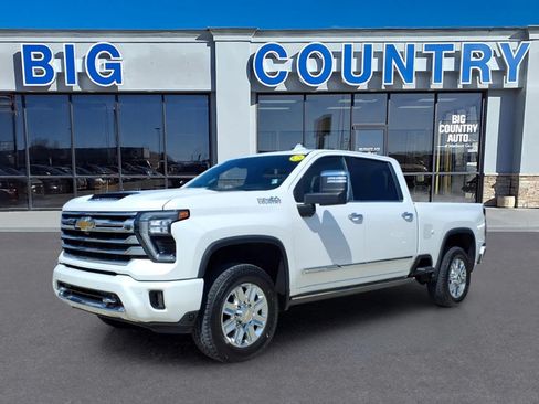 Used 2024 Chevrolet Silverado 2500 High Country w/ High Country Premium Package AWD/4WD image 1