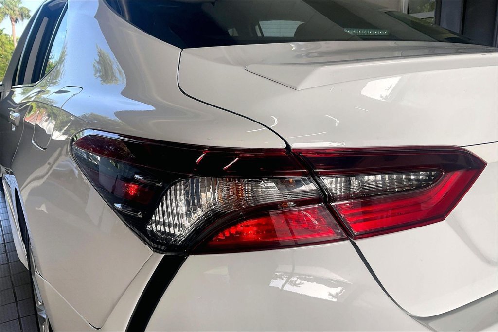 Used 2024 Toyota Camry SE FWD image 17