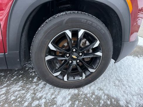 Used 2022 Chevrolet TrailBlazer LT w/ Convenience Package image 13