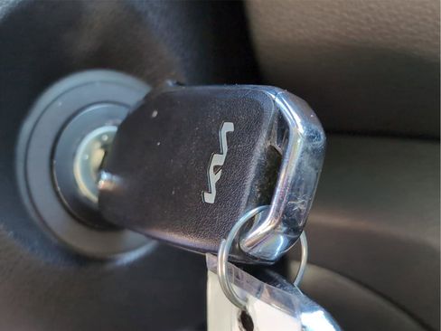 Used 2022 Kia Forte LXS image 21